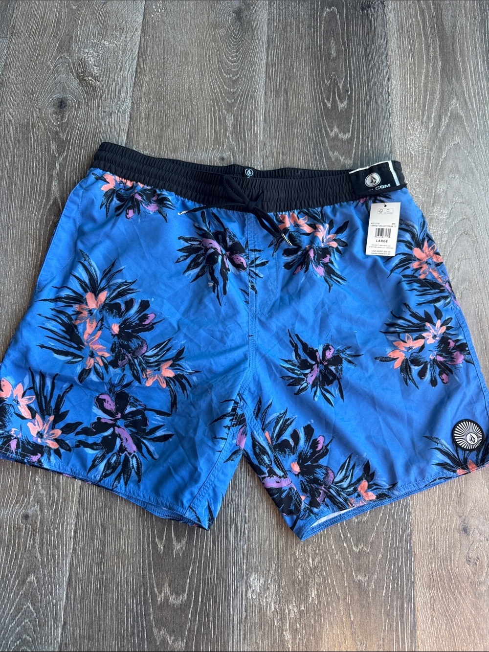 Volcom Blue Floral Print Men’s Swim Trunks AZ0705
